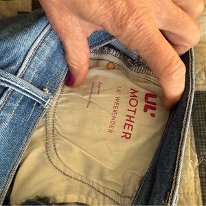 MOTHER Lil' Weekender Blue Jeans